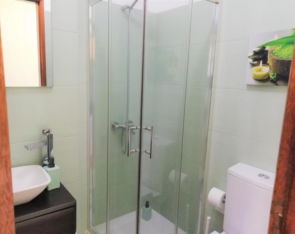 Large Apartment Near The Beach And Lisbon Costa de Caparica Buitenkant foto