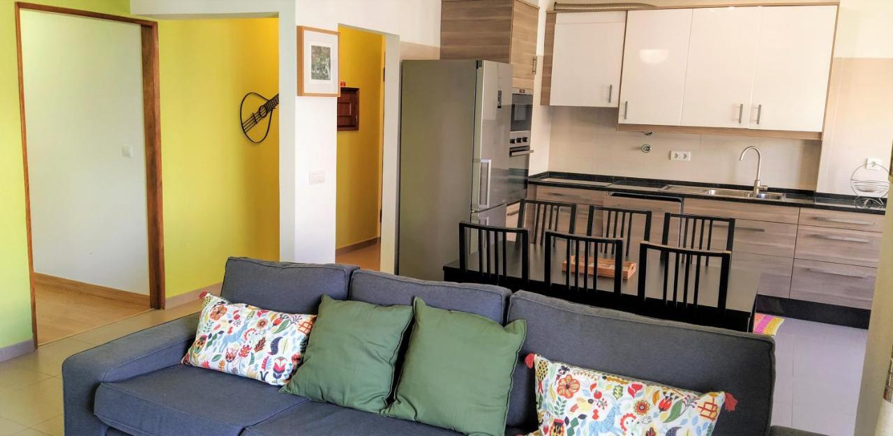 Large Apartment Near The Beach And Lisbon Costa de Caparica Buitenkant foto